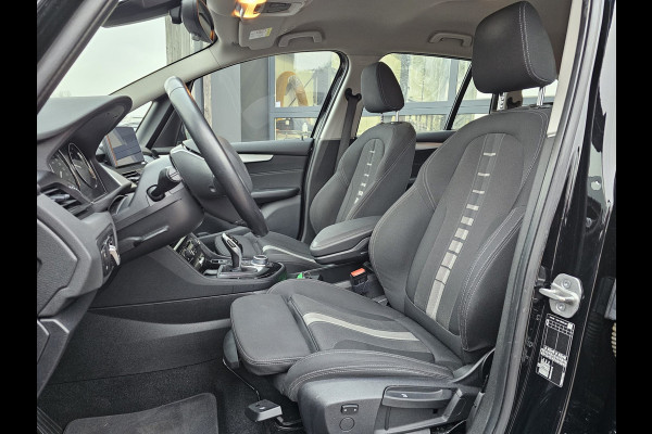BMW 2 Serie Gran Tourer 218i Business Edition | Automaat | LED | Trekhaak | Stoelverwarming | PDC | Elek. achterklep | HUD | Navi |