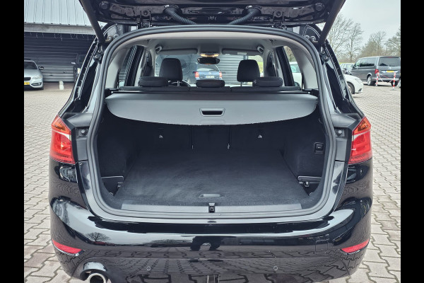 BMW 2 Serie Gran Tourer 218i Business Edition | Automaat | LED | Trekhaak | Stoelverwarming | PDC | Elek. achterklep | HUD | Navi |