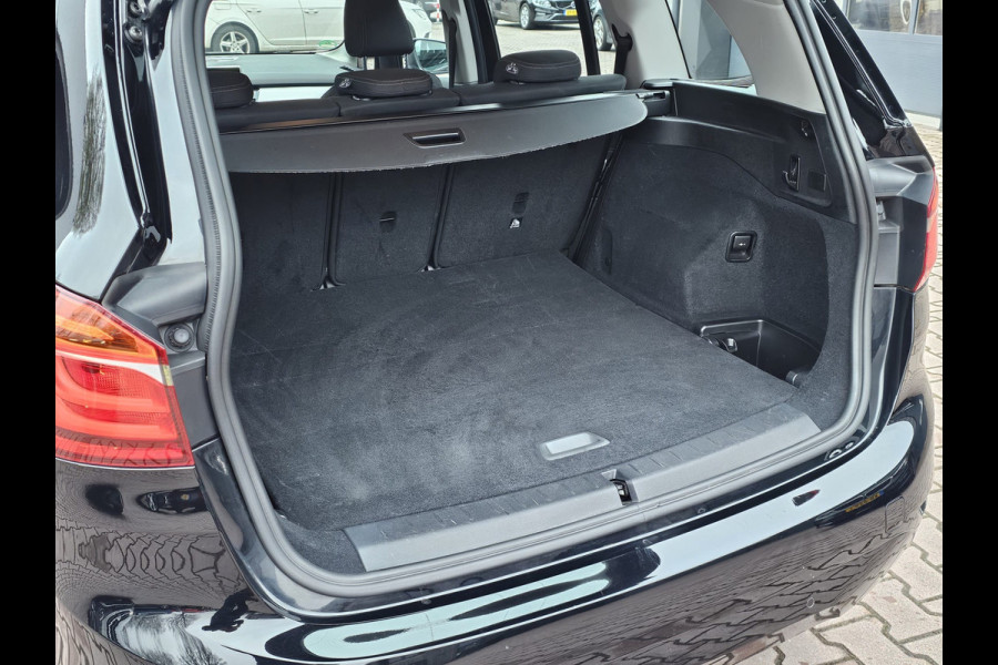 BMW 2 Serie Gran Tourer 218i Business Edition | Automaat | LED | Trekhaak | Stoelverwarming | PDC | Elek. achterklep | HUD | Navi |
