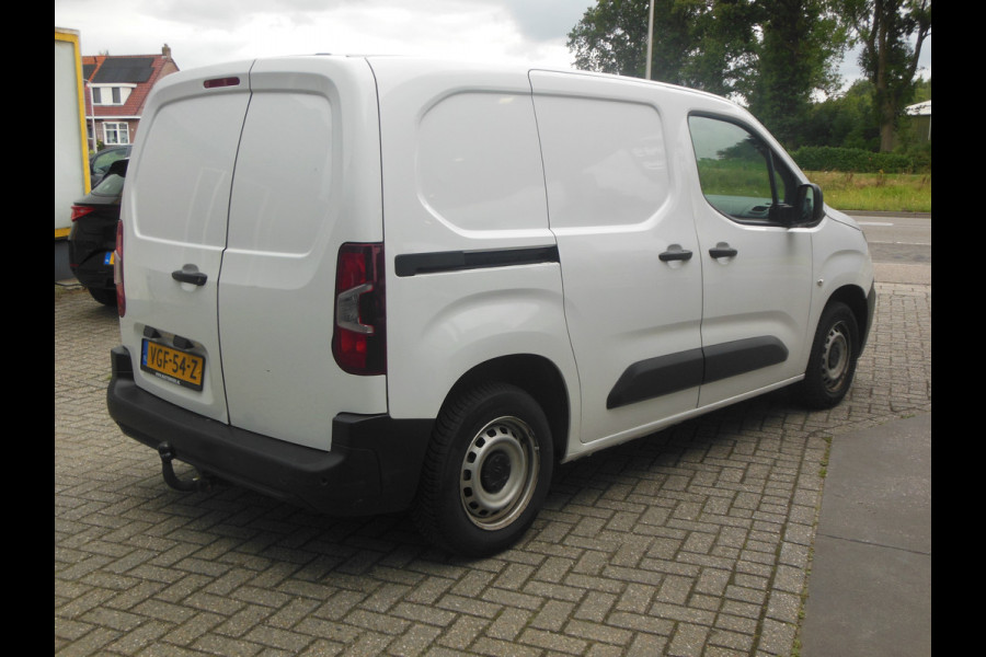 Citroën Berlingo 1.5 BlueHDI Control Exl. b.t.w. Staat in Hoogeveen