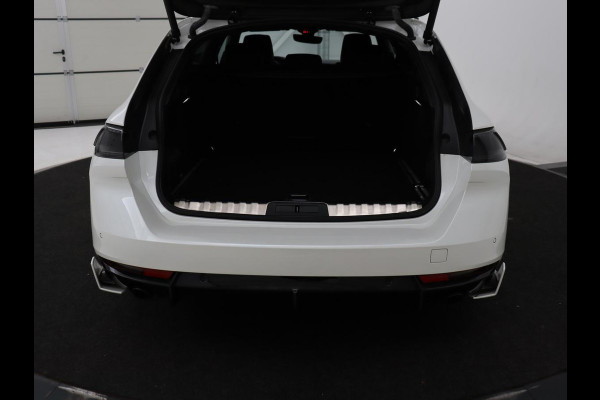 Peugeot 508 1.6 HYbrid Peugeot Sport Engineered | 360pk | Panoramadak | Alcantara | Focal Sound | Stoelverwarming | 360 Camera | Massage | Memory | Sfeerverlichting | Adaptive cruise | PSE | PHEV | Plug In