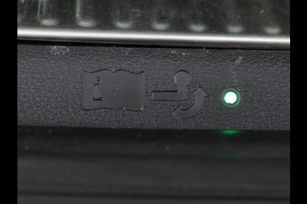 Škoda Superb 1.4 TSI iV Laurin & Klement | Panoramadak | Stoelventilatie | Leder | Trekhaak | Canton Sound | Virtual Cockpit | Navigatie | Memory | Achterbankverwarming | Full LED | Keyless | Carplay | PHEV