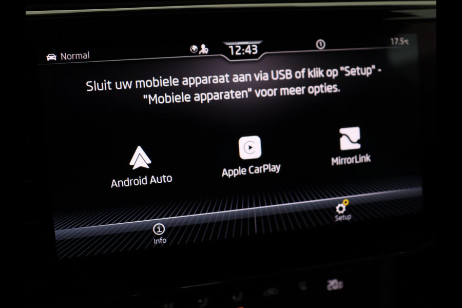 Škoda Superb 1.4 TSI iV Laurin & Klement | Panoramadak | Stoelventilatie | Leder | Trekhaak | Canton Sound | Virtual Cockpit | Navigatie | Memory | Achterbankverwarming | Full LED | Keyless | Carplay | PHEV