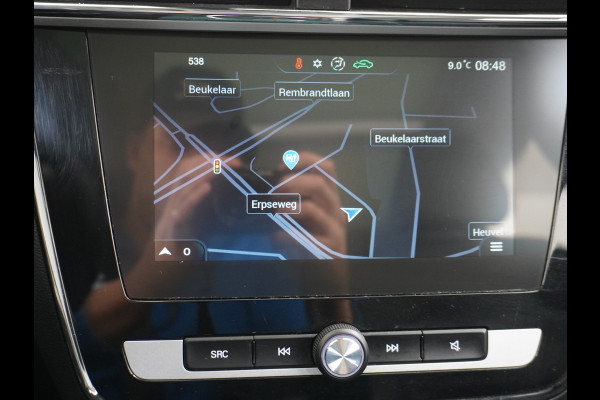 MG ZS AUT. EV Leder Pano-dak Adaptive-Cruise Apple Carplay Android Luxury Navi Camera Airco DAB+ EV45kWh Connected-Services Elec.Stoel+Verwarmd Keyless Lane/Speed Assist Bluetooth Led ESP BAS ASR Botswaarsch.Systeem Bordherkenning Lmv Pdc 3 fase laden