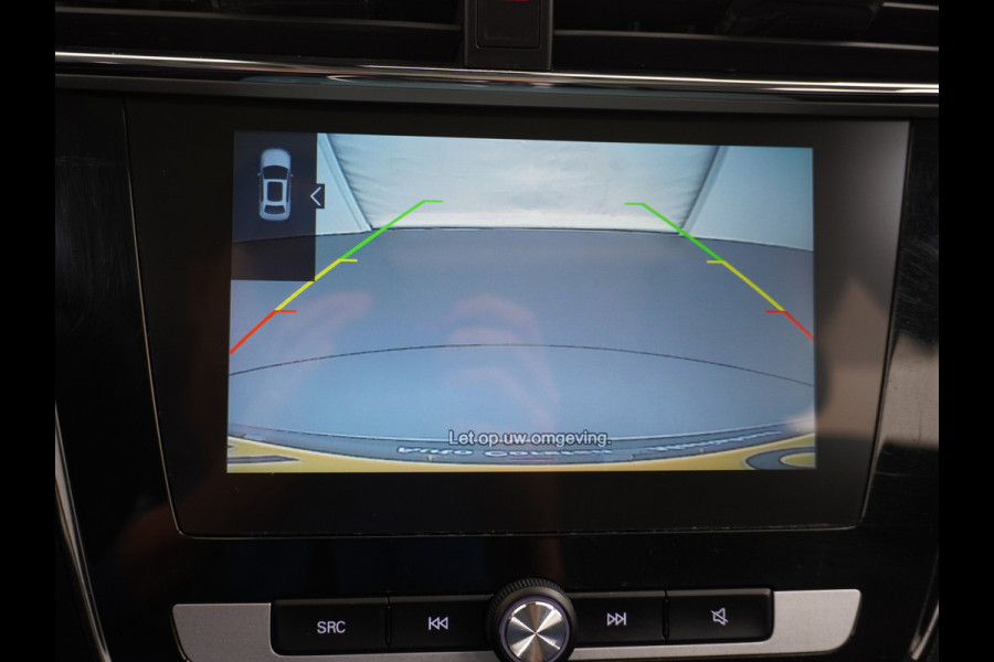 MG ZS AUT. EV Leder Pano-dak Adaptive-Cruise Apple Carplay Android Luxury Navi Camera Airco DAB+ EV45kWh Connected-Services Elec.Stoel+Verwarmd Keyless Lane/Speed Assist Bluetooth Led ESP BAS ASR Botswaarsch.Systeem Bordherkenning Lmv Pdc 3 fase laden