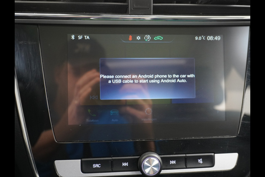 MG ZS AUT. EV Leder Pano-dak Adaptive-Cruise Apple Carplay Android Luxury Navi Camera Airco DAB+ EV45kWh Connected-Services Elec.Stoel+Verwarmd Keyless Lane/Speed Assist Bluetooth Led ESP BAS ASR Botswaarsch.Systeem Bordherkenning Lmv Pdc 3 fase laden