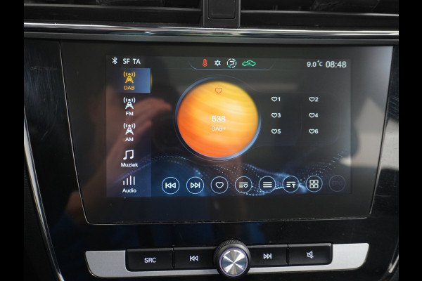 MG ZS AUT. EV Leder Pano-dak Adaptive-Cruise Apple Carplay Android Luxury Navi Camera Airco DAB+ EV45kWh Connected-Services Elec.Stoel+Verwarmd Keyless Lane/Speed Assist Bluetooth Led ESP BAS ASR Botswaarsch.Systeem Bordherkenning Lmv Pdc 3 fase laden
