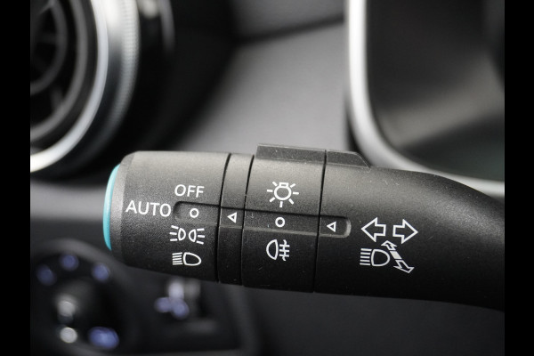 MG ZS AUT. EV Leder Pano-dak Adaptive-Cruise Apple Carplay Android Luxury Navi Camera Airco DAB+ EV45kWh Connected-Services Elec.Stoel+Verwarmd Keyless Lane/Speed Assist Bluetooth Led ESP BAS ASR Botswaarsch.Systeem Bordherkenning Lmv Pdc 3 fase laden