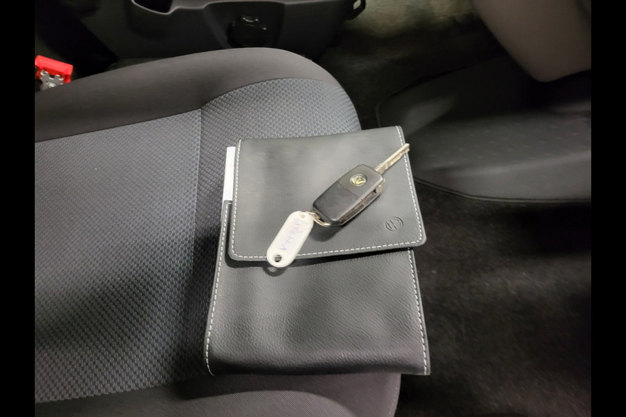 Volkswagen Transporter 2.0TDI 150pk L2/H1 4Motion Euro 6!