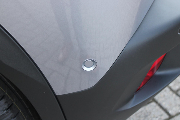 Peugeot 2008 1.2 Hybrid 145PK AUTOMAAT ALLURE | NIEUWE AUTO! | CAMERA VOOR + ACHTER | KEYLESS ENTRY/START | PARKEERSENSOREN VOOR + ACHTER | DODEHOEK DETECTIE | 17" LICHTMETALEN VELGEN | ADAPTIVE CRUISE CONTROL | CLIMATE CONTROL | STOEL VERWARMING | DRAADLOZE APPLE CARPLAY/ANDROID AUTO |