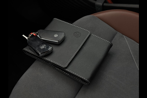 Volkswagen ID.4 Aut. First Edition 77 kWh | SoH 89% | Navi | Camera | ECC