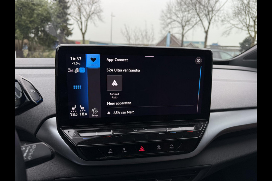 Volkswagen ID.4 First Max 77 kWh | SOH 91% | Warmtepomp | Trekhaak | Panorama | IQ- Light | 360 Camera |
