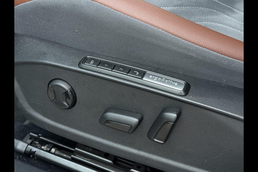 Volkswagen ID.4 First Max 77 kWh | SOH 91% | Warmtepomp | Trekhaak | Panorama | IQ- Light | 360 Camera |