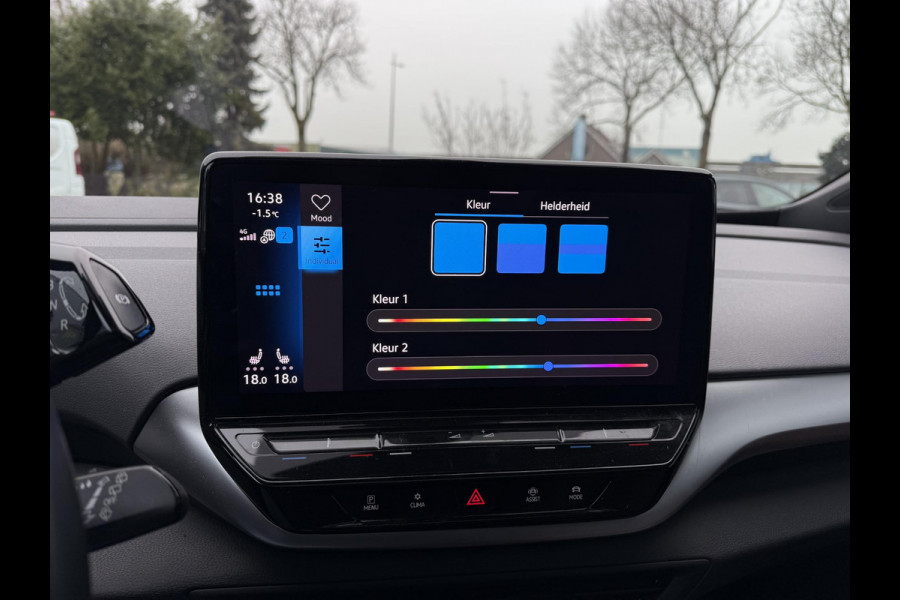 Volkswagen ID.4 First Max 77 kWh | SOH 91% | Warmtepomp | Trekhaak | Panorama | IQ- Light | 360 Camera |