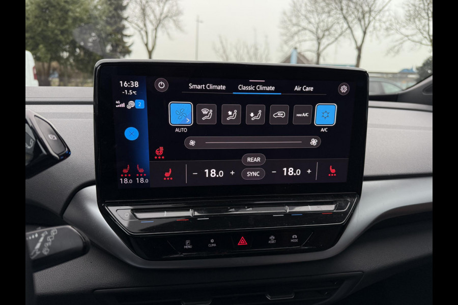 Volkswagen ID.4 First Max 77 kWh | SOH 91% | Warmtepomp | Trekhaak | Panorama | IQ- Light | 360 Camera |