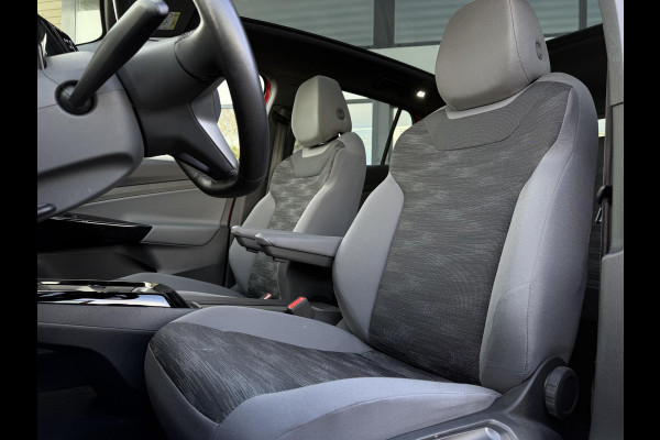 Volkswagen ID.4 Aut. Pro Edition 77kWh | SoH 94% | Trekhaak | Navi | Panorama | Camera | IQ-Light |