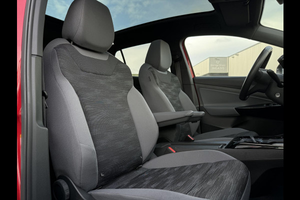 Volkswagen ID.4 Aut. Pro Edition 77kWh | SoH 94% | Trekhaak | Navi | Panorama | Camera | IQ-Light |