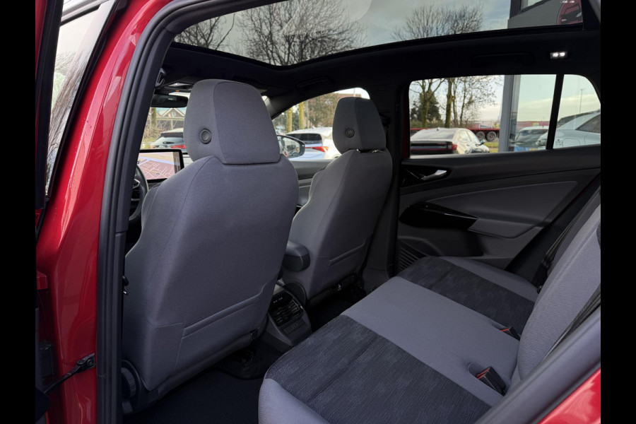 Volkswagen ID.4 Aut. Pro Edition 77kWh | SoH 94% | Trekhaak | Navi | Panorama | Camera | IQ-Light |