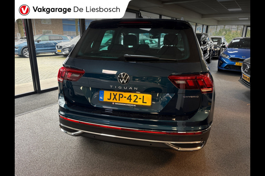 Volkswagen Tiguan 1.4 TSI eHybrid,Business+,navi,camera,apple carplay,stoelverw.IQ light