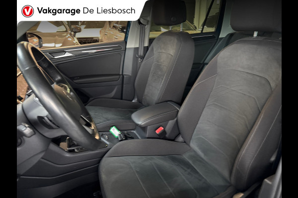 Volkswagen Tiguan 1.4 TSI eHybrid,Business+,navi,camera,apple carplay,stoelverw.IQ light