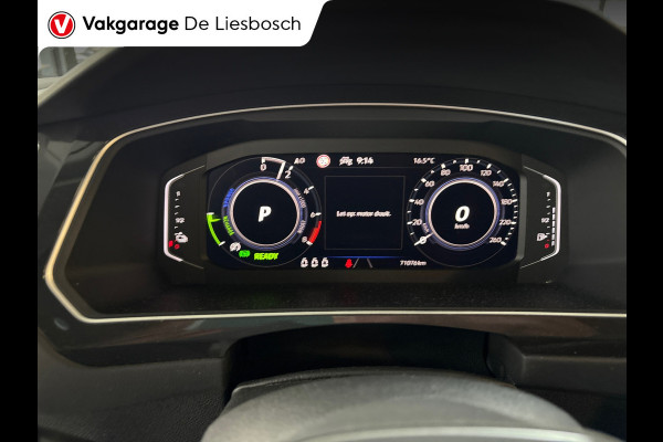 Volkswagen Tiguan 1.4 TSI eHybrid,Business+,navi,camera,apple carplay,stoelverw.IQ light