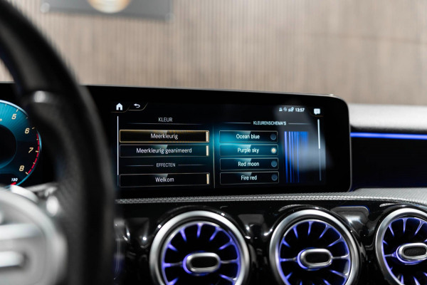 Mercedes-Benz A-Klasse 200 AMG PANO LED CAMERA