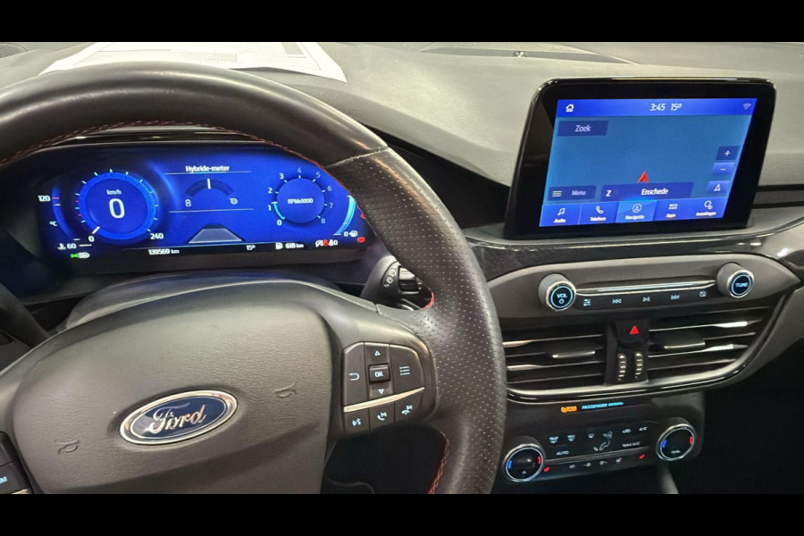 Ford Focus 1.0 EcoBoost Hybrid ST Line X Business Full options | Winter Pack