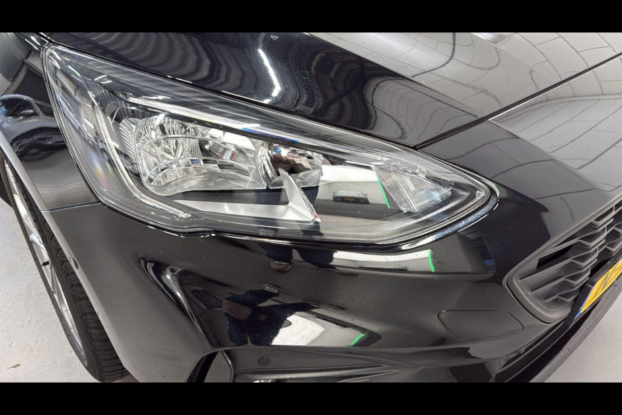 Ford Focus 1.0 EcoBoost Hybrid ST Line X Business Full options | Winter Pack