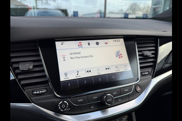 Opel Astra 1.6 Turbo Innovation - Automaat - Navi - Leder - Parkeerhulp - Org.NL