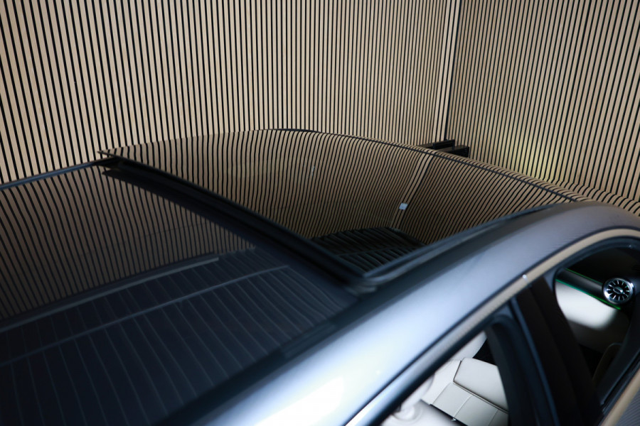 Mercedes-Benz A-Klasse 200 Business Solution AMG PANO MEMORY LANE PDC '18