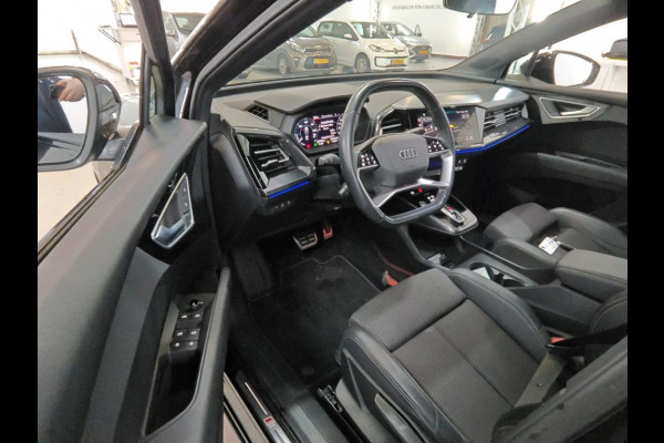 Audi Q4 e-tron Aut. 40 S-Line Competition 77 kWh | Navi | Camera | Stoel Verwarming |