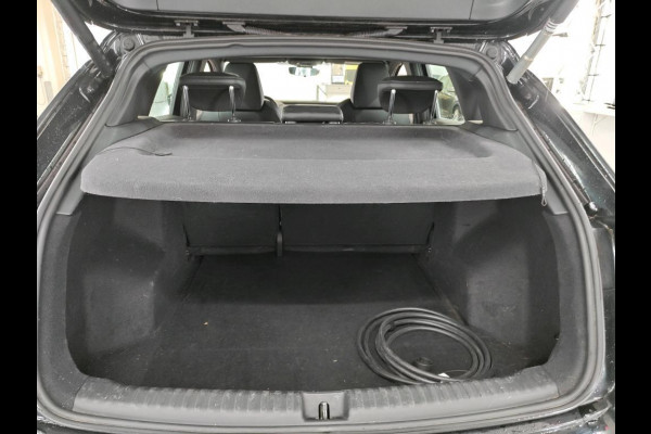 Audi Q4 e-tron Aut. 40 S-Line Competition 77 kWh | Navi | Camera | Stoel Verwarming |