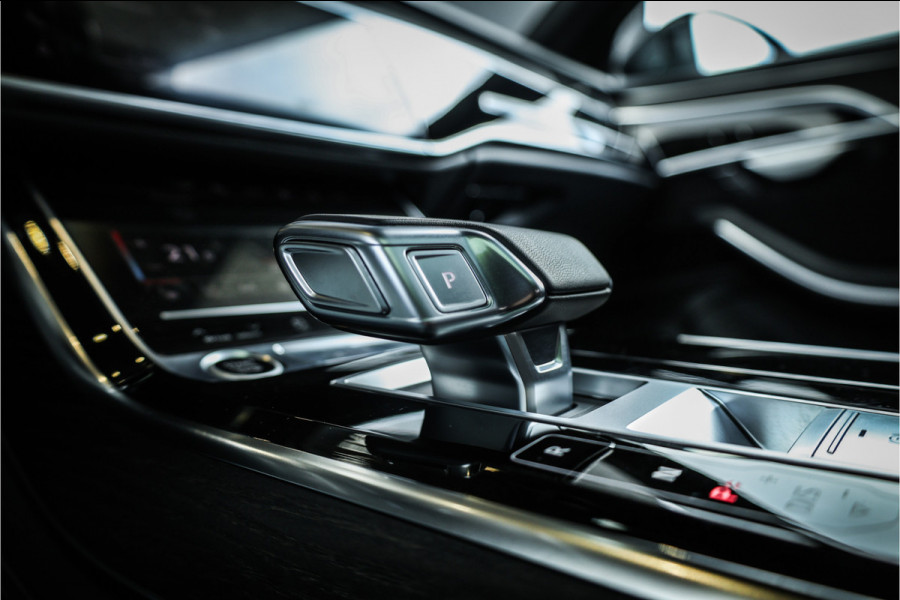 Audi A8 60 TFSI e quattro - S Line | Panorama | 4x Stoelkoeling & Massage | Memory