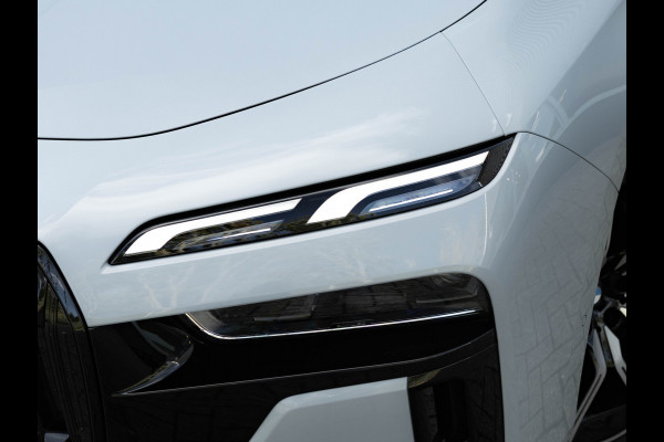 BMW i7 xDrive60 - M-Sport Pro - Executive Drive Pro - Bowers & Wilkins - Driving Ass Prof