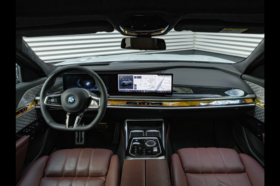 BMW i7 xDrive60 - M-Sport Pro - Executive Drive Pro - Bowers & Wilkins - Driving Ass Prof