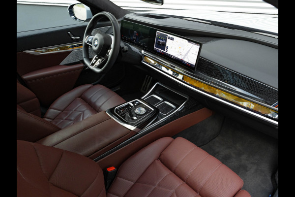 BMW i7 xDrive60 - M-Sport Pro - Executive Drive Pro - Bowers & Wilkins - Driving Ass Prof