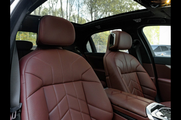 BMW i7 xDrive60 - M-Sport Pro - Executive Drive Pro - Bowers & Wilkins - Driving Ass Prof