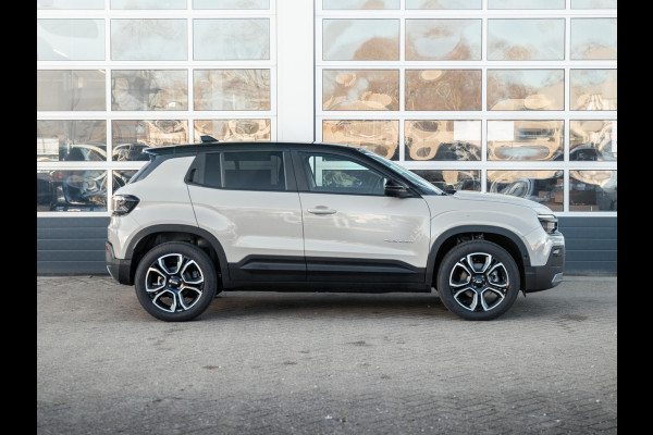 Jeep Avenger Summit 54 kWh | Uit voorraad leverbaar | Schuif/Kanteldak | Winter Pack | Infotainment&Convenience Pack | Warmtepomp