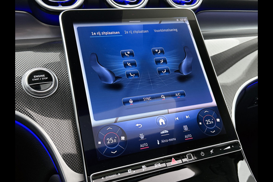 Mercedes-Benz GLC 300 e 4MATIC AMG Plug-In Hybride | 360  graden Camera | Memory seats | Schuifkanteldak | Sfeerverlichting | Chroompakket | Keyless entry Inclusief 24 maanden MB Certified garantie voor Europa.