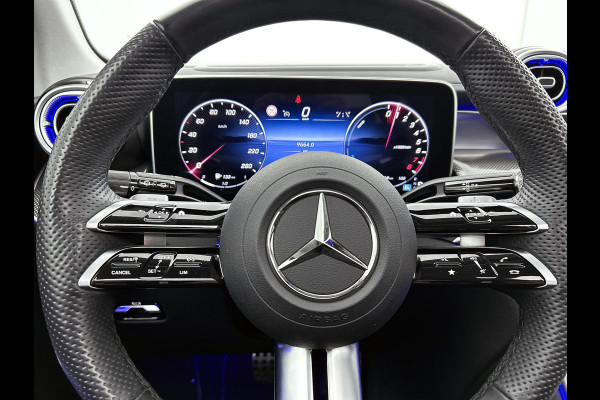 Mercedes-Benz GLC 300 e 4MATIC AMG Plug-In Hybride | 360  graden Camera | Memory seats | Schuifkanteldak | Sfeerverlichting | Chroompakket | Keyless entry Inclusief 24 maanden MB Certified garantie voor Europa.