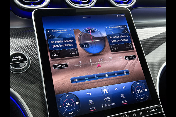 Mercedes-Benz GLC 300 e 4MATIC AMG Plug-In Hybride | 360  graden Camera | Memory seats | Schuifkanteldak | Sfeerverlichting | Chroompakket | Keyless entry Inclusief 24 maanden MB Certified garantie voor Europa.