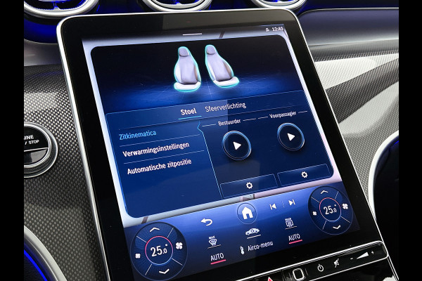 Mercedes-Benz GLC 300 e 4MATIC AMG Plug-In Hybride | 360  graden Camera | Memory seats | Schuifkanteldak | Sfeerverlichting | Chroompakket | Keyless entry Inclusief 24 maanden MB Certified garantie voor Europa.