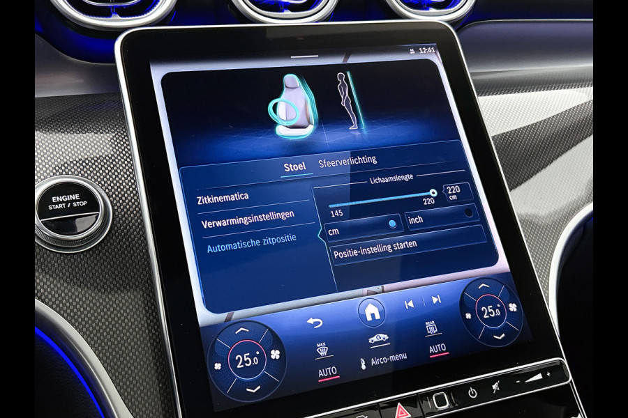 Mercedes-Benz GLC 300 e 4MATIC AMG Plug-In Hybride | 360  graden Camera | Memory seats | Schuifkanteldak | Sfeerverlichting | Chroompakket | Keyless entry Inclusief 24 maanden MB Certified garantie voor Europa.