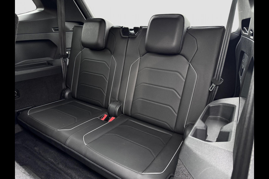 Volkswagen Tiguan Allspace 1.4 TSI R-line | 7 pers. | Pano | Trekhaak | Leer | Memory | Matrix | 360 | Carplay |