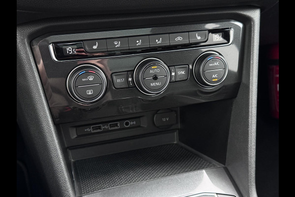 Volkswagen Tiguan Allspace 1.4 TSI R-line | 7 pers. | Pano | Trekhaak | Leer | Memory | Matrix | 360 | Carplay |