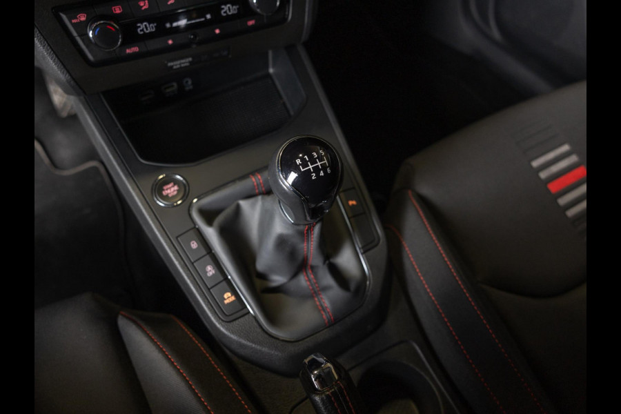 Seat Ibiza 1.0 TSI FR Business Intense / 116pk / Adaptieve Cruise / Klimaatregeling / Airco / Navigatie / Apple Carplay