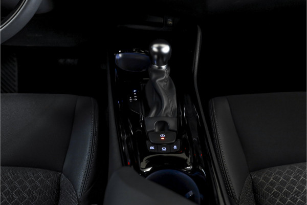 Toyota C-HR 2.0 Hybrid Dynamic | Adapt. Cruise | Stoel-+Stuurverw. | PDC | Camera | NAV+App. Connect | ECC | Afn. Trekhaak | LM 18" |