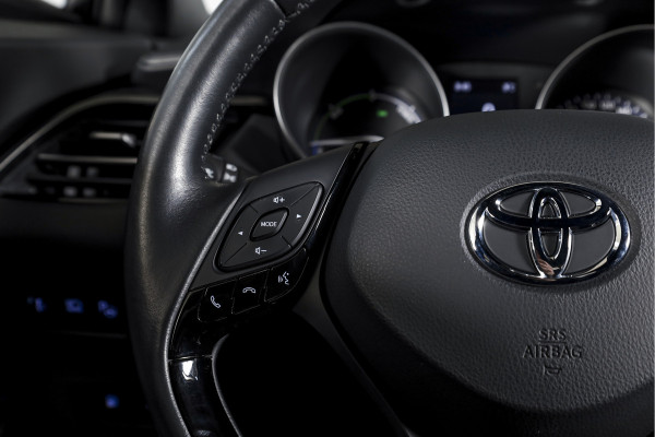 Toyota C-HR 2.0 Hybrid Dynamic | Adapt. Cruise | Stoel-+Stuurverw. | PDC | Camera | NAV+App. Connect | ECC | Afn. Trekhaak | LM 18" |