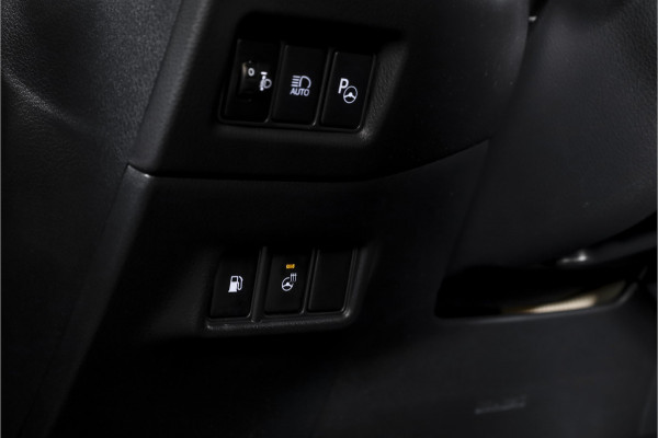 Toyota C-HR 2.0 Hybrid Dynamic | Adapt. Cruise | Stoel-+Stuurverw. | PDC | Camera | NAV+App. Connect | ECC | Afn. Trekhaak | LM 18" |