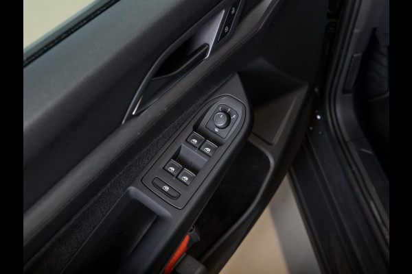 Volkswagen Golf 1.0 TSI Life / 110pk / Cruise / Airco / Klimaatregeling / Navigatie / Apple Carplay